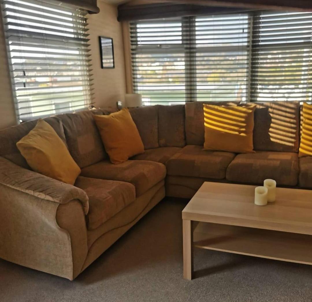 Wonderful 2 Bedroom Mobile Home Aberystwyth Kültér fotó