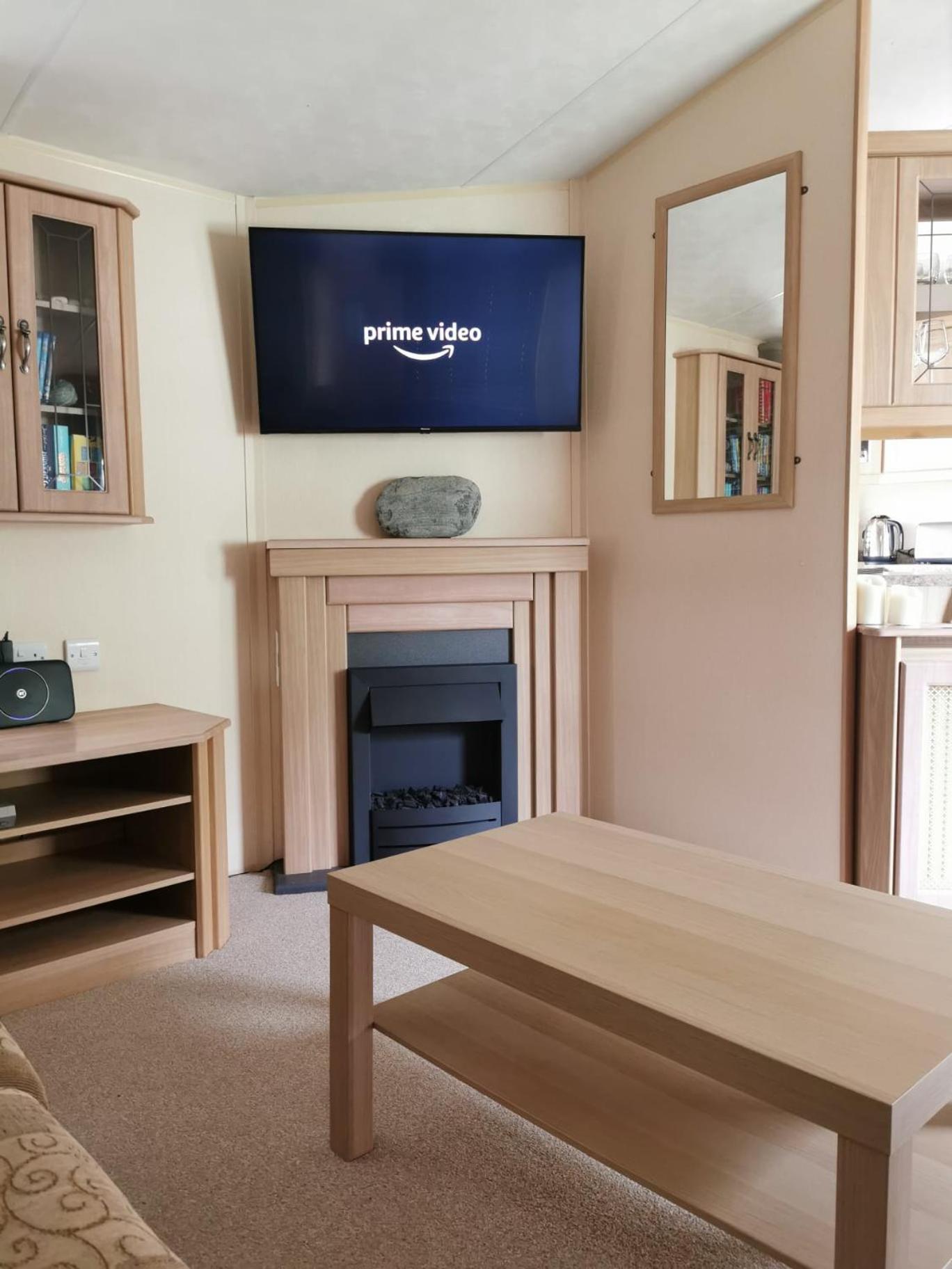 Wonderful 2 Bedroom Mobile Home Aberystwyth Kültér fotó
